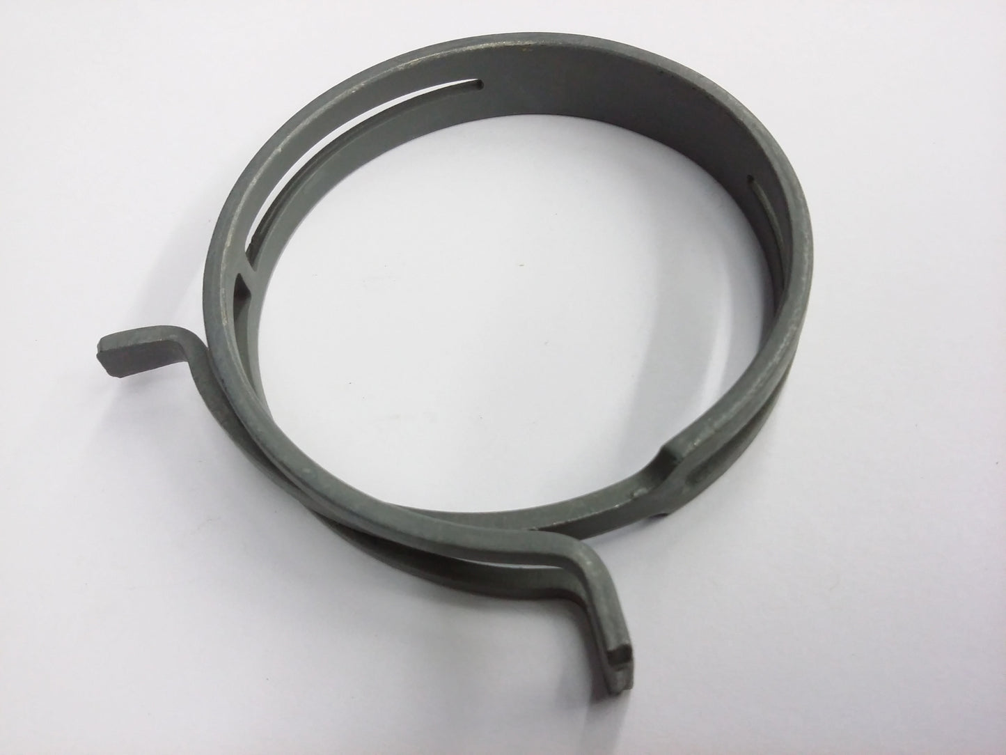 Clip for 2004-2024 Beetle, Jetta, Passat & Tiguan (N10296001)