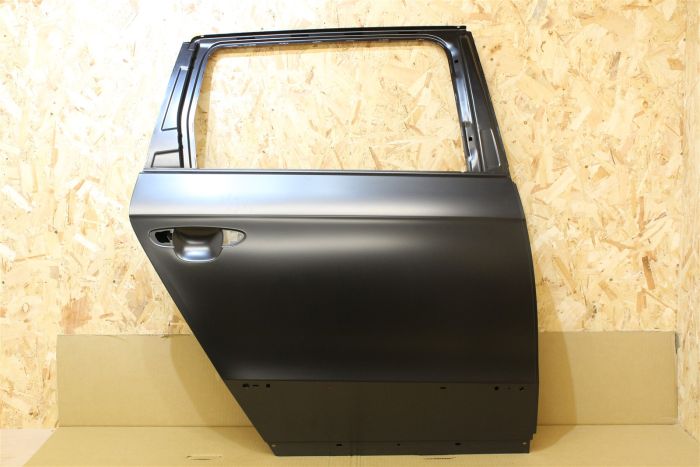 Door for 2011-2014 Volkswagen Passat (3C9 833 055 D)