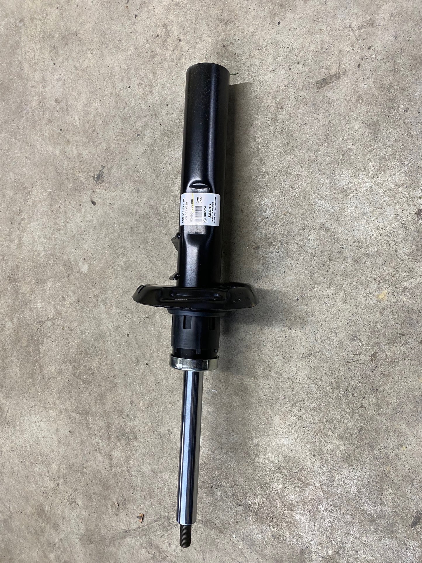 Front Shock Absorber (Sport Suspension 2UC) for 2011-2017 VW Jetta (5C0413031M)