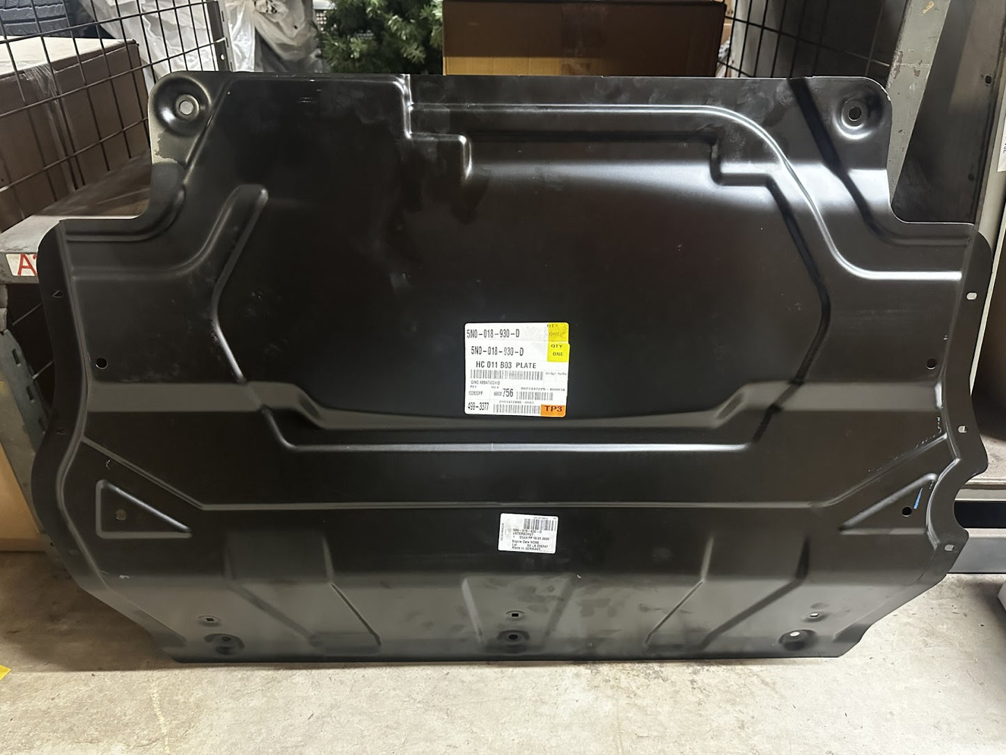 Plate for Tiguan (5N0018930D)