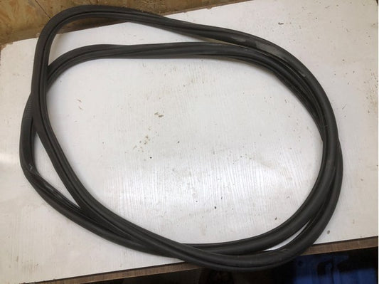 Door seal 5nn8377015ap
