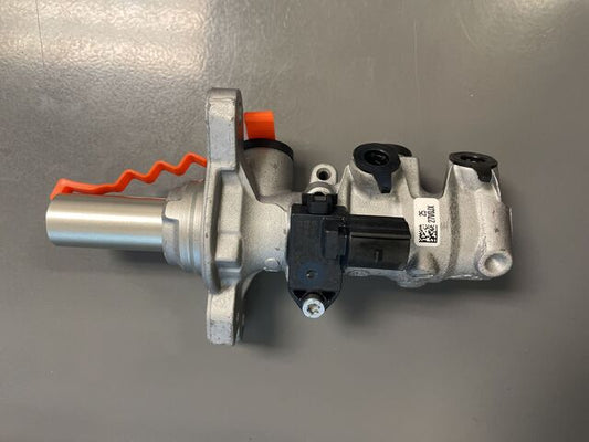 Brake master cylinder 5q1614019qrep